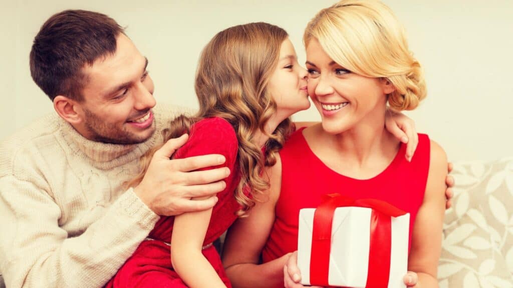 give mom a gift she'll love this christmas